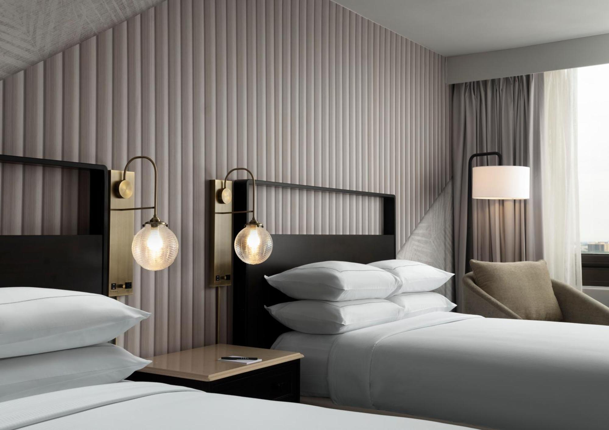 Hotel Fera Anaheim, A Doubletree By Hilton Orange Exterior foto